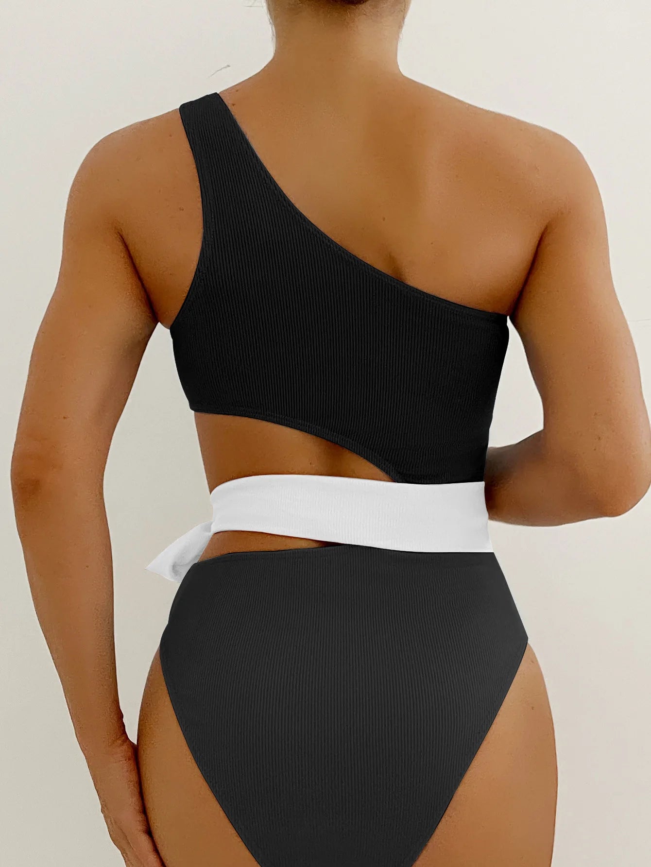 VigoCasey One-Shoulder Monokini